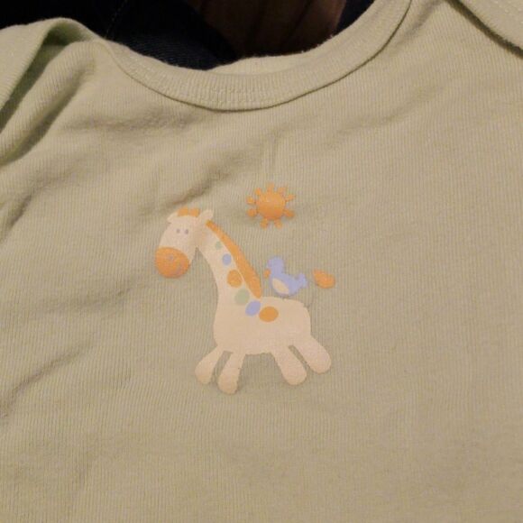 Magic Years Giraffe onesie/bodysuit - Picture 2 of 3